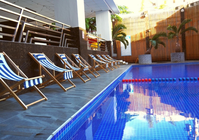 フィリピン留学 Cebu21 - GLC-Swimming Pool-8